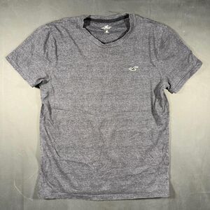 Hollister Navy Cotton T-shirt Size S #california #summer